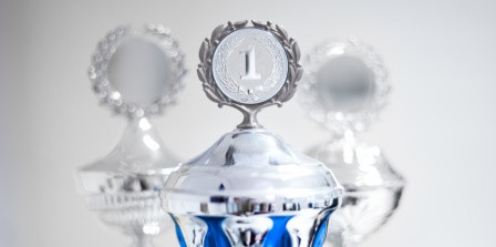 Silberner Pokal