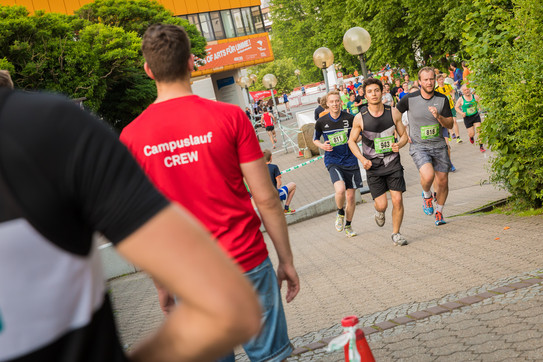 Läufer beim Campuslauf