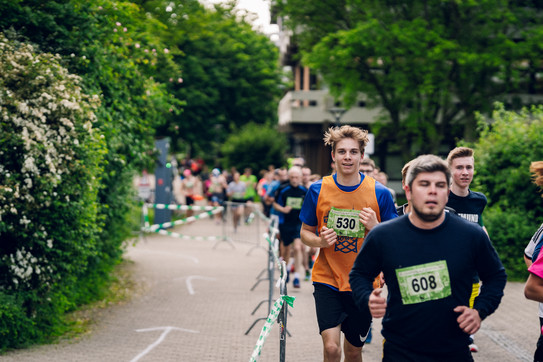 Läufer beim Campuslauf